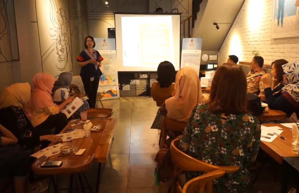 Seminar - “No Gadget, No Cry”